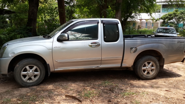 ขายกระบะอีซูซุดีแม็ก ปี2007 ใช้งานน้อยมือเดียว เครื่องดี สภาพพร้อมใช้งาน เอกสารพร้อม