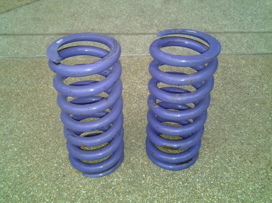 ขายสปริงโช๊คแต่ง ไว้ใส่หนึบๆ...เพื่อใครหาอยู่ ถูกๆครับ กระบะก็ใช้ได้ ถูกกว่าซื้อร้านอีก