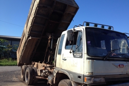 ขายครับ HINO 3M 240 ดั้มสามมิตร ขายถูก ๆ ครับเอาไปใช้ต่อ ขายครับ HINO 3M 240 ดั้มสามมิตร ขายถูก ๆ ครับเอาไปใช้ต่อ