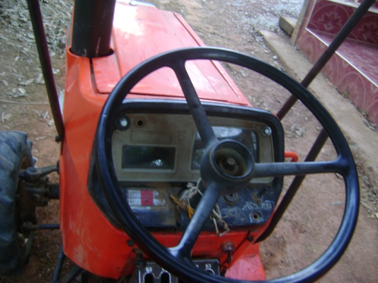 ขายรถไถคูโบต้า L2202DT  พร้อมอุปกรณ์ ผานพวงและ โรตาลี่