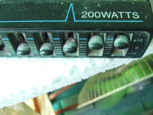 ขายอีคิว  200w   japan  ของ  datona 500  บาท