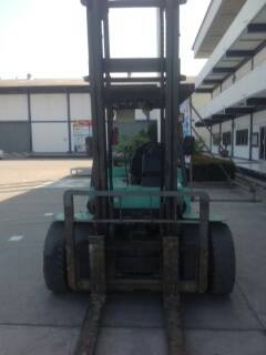 ขายรถ mitsu bishiขนาด 3.5 ตัน  เครื่องยนต์ดีเซล