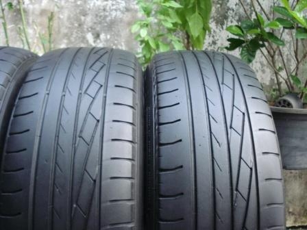 ขายยาง 195-65-15 1 ชุดปี 11