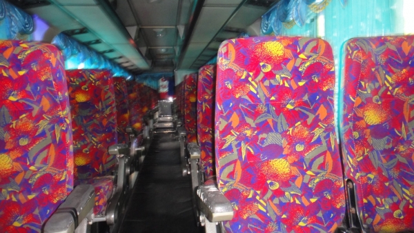 ขาย รถบัสปรับอากาศ 6 ล้อ ขาย รถบัสปรับอากาศ 6 ล้อ