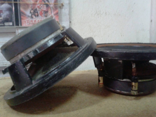 พร้อมส่ง โครงซับโครงหล่อ 8 นิ้ว ผ้าขาอต้องไปซ่อม500