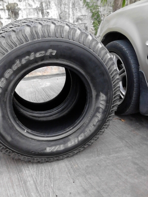 31X10.50R15 BF Goodrich AlLL Terrain T/A  MADE IN USA. มี 2เส้น ติดต่อ .TEL.081-427-3941