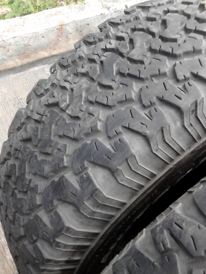 31X10.50R15 BF Goodrich AlLL Terrain T/A  MADE IN USA. มี 2เส้น ติดต่อ .TEL.081-427-3941
