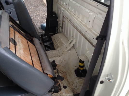 รถบ้านฝากขาย toyota tiger2.5d4d ปี2003(2546) พวงมาลัยพาวเวอร์แท้