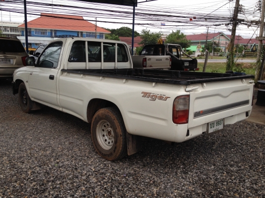 รถบ้านฝากขาย toyota tiger2.5d4d ปี2003(2546) พวงมาลัยพาวเวอร์แท้