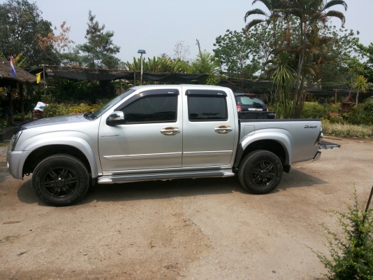 Dmax Hi-Lander 4 ประตู ปี 2009 ขายถูก ก่อนเข้าเต็นท์
