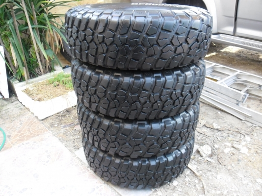 ขายยาง นางฟ้า bf mud km2 265/75/16 ปี 11 ขายยาง นางฟ้า bf mud km2 265/75/16 ปี 11