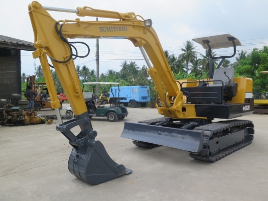 รถขุด แบคโฮล SUMITOMO - S120F2 นำเข้า มือสองจากญี่ปุ่น