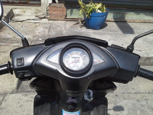 Click ปี 50 สีดำ รถบ้านเดิมๆ เครื่องดีมาก แน่นๆ ไม่หอน ไม่ดัง เอกสารครบ