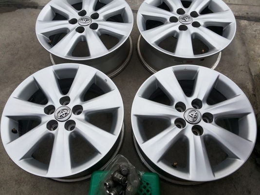 แม็กซ์ toyota Altris ขอบ 15 สภาพสวย แม็กซ์ toyota Altris ขอบ 15 สภาพสวย