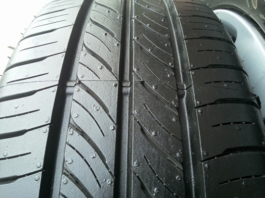 ล้อกะทะพร้อมยาง วีออส ยาริส ขอบ 15 ถอดป้ายแดง ล้อกะทะพร้อมยาง วีออส ยาริส ขอบ 15 ถอดป้ายแดง