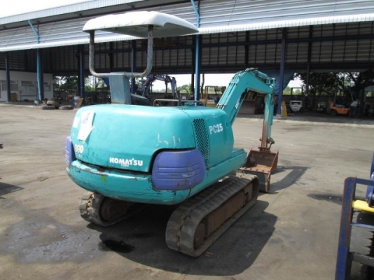 รถขุด Komatsu pc 25-1