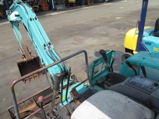 รถขุด Komatsu pc 25-1