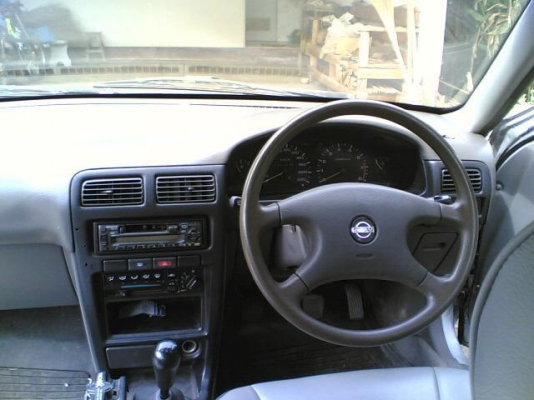 ฝากขาย Nissan Sentra 1.6 ปี91 เอกสารพร้อมโอนภาษีเต็มสีบรอนต์เกียร์ธรรมดาเครื่องเยี่ยมรถพร้อมใช้ขาย 55000 บาท