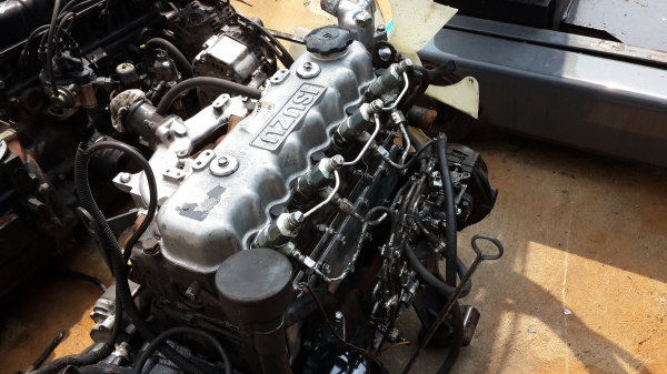 ขายเครื่องยนต์ isuzu c240 ปั๊มโรตารี่