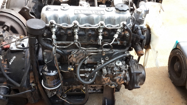 ขายเครื่องยนต์ isuzu c240 ปั๊มโรตารี่