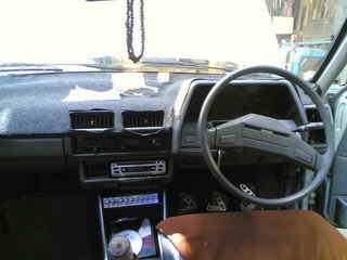 ฝากขาย Nissan Sunny 1.3 FF เกียร์ธรรมดาเครื่องช่วงล่างดี แอร์วิทยุทะเบียนเต็มพร้อมโอนรถผู้หญิงใช้ ขาย 39000 บาท