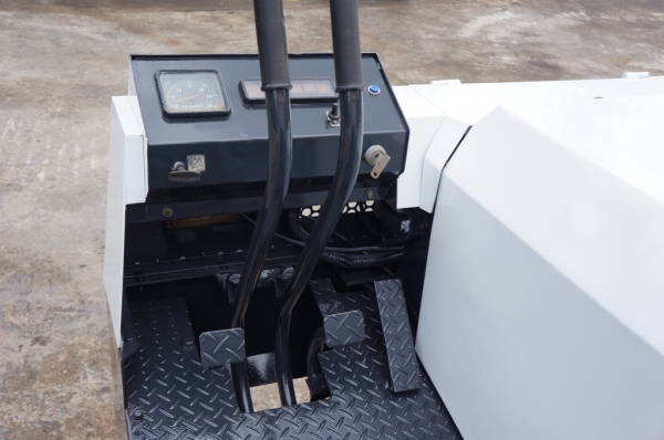 ขายรถดั๊ม 8 ล้อ YANMAR C20W เก่านอก