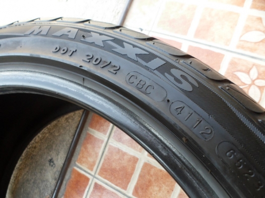 225/40/18ยางปี12ดอกสวยMAXXIS.MS300 *แถม1เส้นกินข้าง ให้ ฟรี!!! (4เส้น4,500.บ)