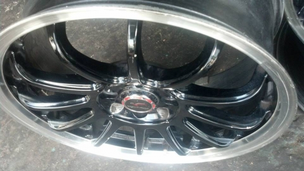 แม็ก17 งานยาชิโยดะ 4 รู 100/114 ราคา 4900 แม็ก17 งานยาชิโยดะ 4 รู 100/114 ราคา 4900