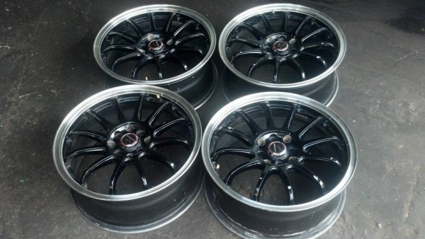 แม็ก17 งานยาชิโยดะ 4 รู 100/114 ราคา 4900 แม็ก17 งานยาชิโยดะ 4 รู 100/114 ราคา 4900