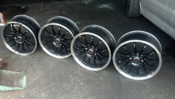 แม็ก17 งานยาชิโยดะ 4 รู 100/114 ราคา 4900