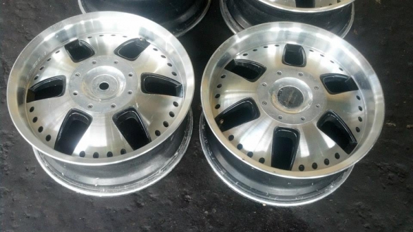 แม็ก17วีไอพีเจแปนแท้ 4 รู 100และ114 ราคา 6900 บาท