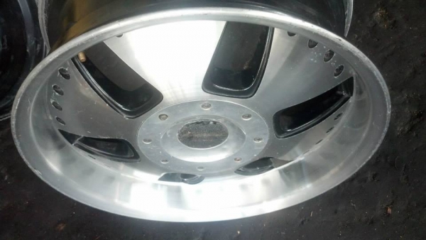 แม็ก17วีไอพีเจแปนแท้ 4 รู 100และ114 ราคา 6900 บาท