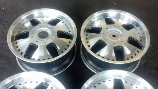 แม็ก17วีไอพีเจแปนแท้ 4 รู 100และ114 ราคา 6900 บาท