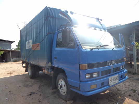 ขาย345000บาทรถอีซูซุNPR6ล้อเครื่อง100แรงฝาดำ พวงมาลัยเพาเวอร์