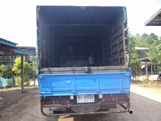 ขาย345000บาทรถอีซูซุNPR6ล้อเครื่อง100แรงฝาดำ พวงมาลัยเพาเวอร์