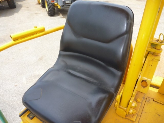 รถบดถนนสามล้อเหล็ก R2S