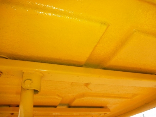 รถบดถนนสามล้อเหล็ก R2S