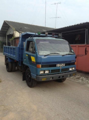 ขายรถ ISUZU NPR 6 ล้อดั๊ม ห้างแท้ ปี37  เครื่อง185 แรง ช่วงล่างใหญ่ เกียร์ใหญ่ ราคา 500,000 บาท
