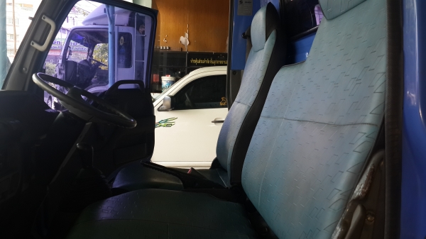 ขายรถบรรทุกสี่ล้อใหญ่ ไม่ติดเวลา NKR ห้างแท้ ลดราคาสุดๆ380000กันเลยครับ