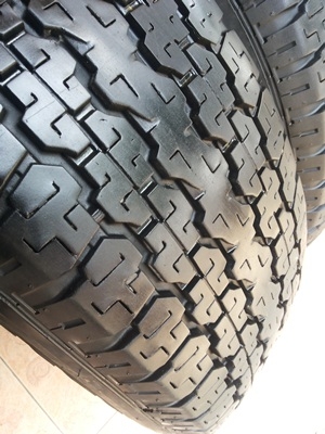 ขายยาง245/70/16 ปี 2513 BRIDGESTONE DUELER HT 689 1 คู่