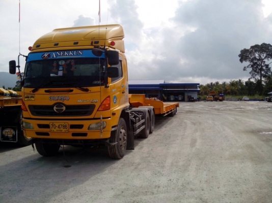 บริการขนส่งสินค้าทั่วประเทศโดยรถเทรลเลอร์