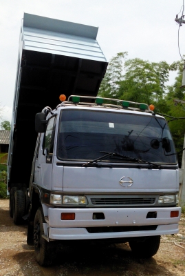 FM2K ดัมพ์สามมิตร กระบะใหม่ คัชซีสวย ปี2541