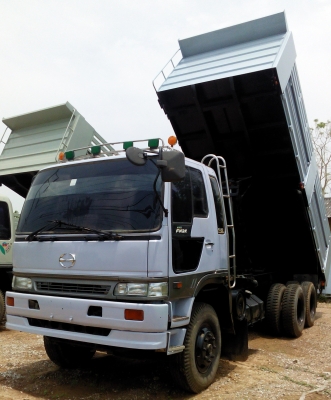 FM2K ดัมพ์สามมิตร กระบะใหม่ คัชซีสวย ปี2541