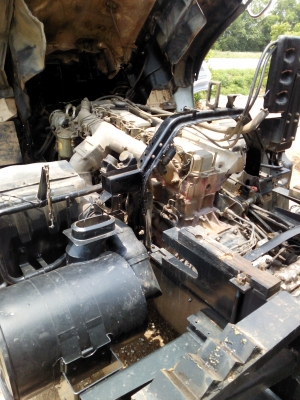 FM2K ดัมพ์สามมิตร กระบะใหม่ คัชซีสวย ปี2541