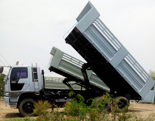 FM2K ดัมพ์สามมิตร กระบะใหม่ คัชซีสวย ปี2541