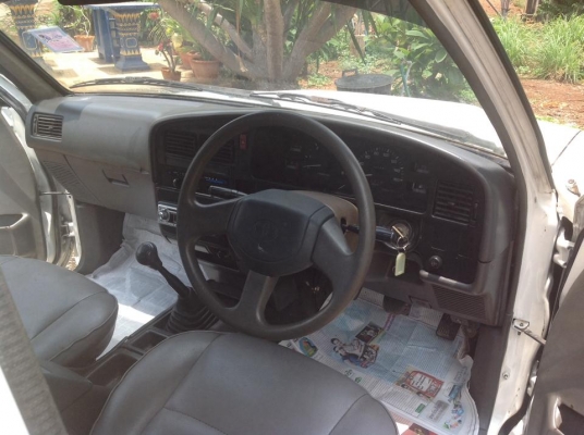 ขายโตโยต้าไมตตี้เอ็กปี 97 โปร่งหน้า+หลังแท้ เครื่อง 2L -2500 ซีซี วิ่ง 120 ก/ม สบายสภาพสวยบาง ราคาต่อรองได้ ขายโตโยต้าไมตตี้เอ็กปี 97 โปร่งหน้า+หลังแท้ เครื่อง 2L -2500 ซีซี วิ่ง 120 ก/ม สบายสภาพสวยบาง ราคาต่อรองได้