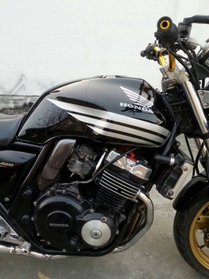 ขาย HONDA CB400 VERSION S ปี 98 สรรพสามิต สภาพดีมาก เครื่องแน่นๆ ราคา 75,000.- สนใจติดต่อ GUN CHIANGMAI 093-9319456 ขาย HONDA CB400 VERSION S ปี 98 สรรพสามิต สภาพดีมาก เครื่องแน่นๆ ราคา 75,000.- สนใจติดต่อ GUN CHIANGMAI 093-9319456