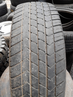 205/75R14 BRIDGE STONE LEO 67 ใส่ได้เลยครับ   โทร.081-427-3941