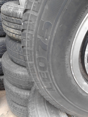 205/75R14 BRIDGE STONE LEO 67 ใส่ได้เลยครับ   โทร.081-427-3941