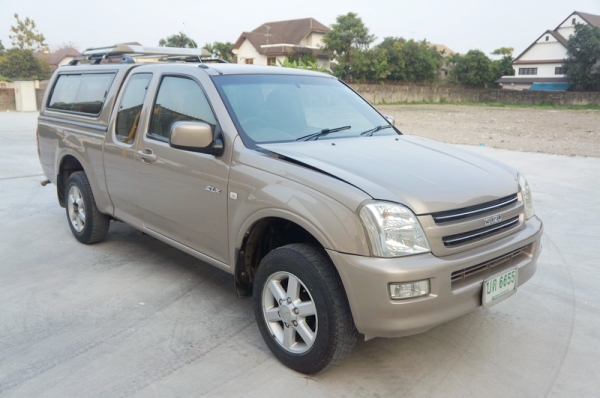 D-MAX CAB 2002 ติดแก็ส LPG หัวฉีด เครื่อง J หลังคา carry boy กระจกไฟฟ้า ล้อ MAX แอรเย็น สีสวย พร้อมใช้ จัดไฟแนนได้ เต็ม